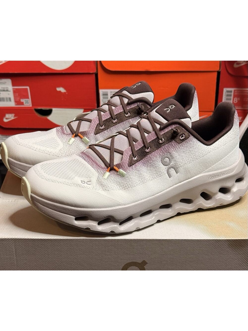 On Cloudtilt Quartz Pearl Womens US 11 Running Walking Shoes NIB (121)